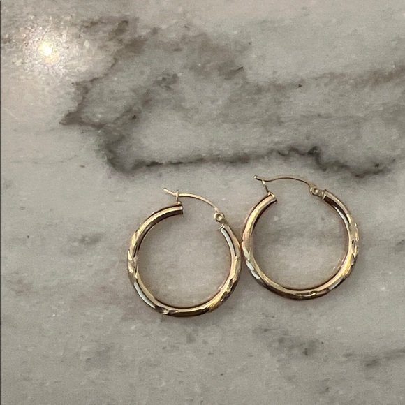 14K Solid Gold Hoop Earrings Melvin Joyería Venezuela brand new - Picture 5 of 8